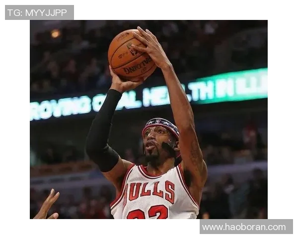 杰登艾维的篮球之路:从新秀到明星的成长故事与挑战